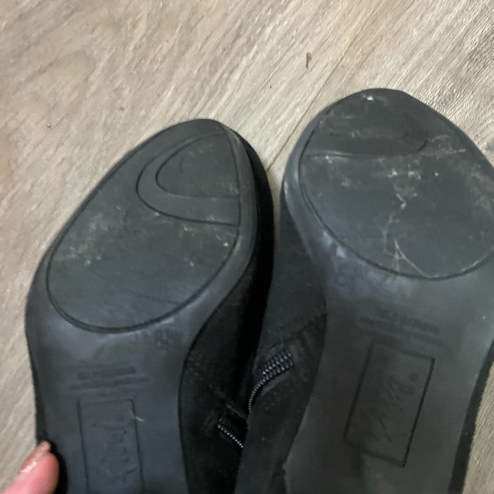 Black booties - Picture 4 of 4